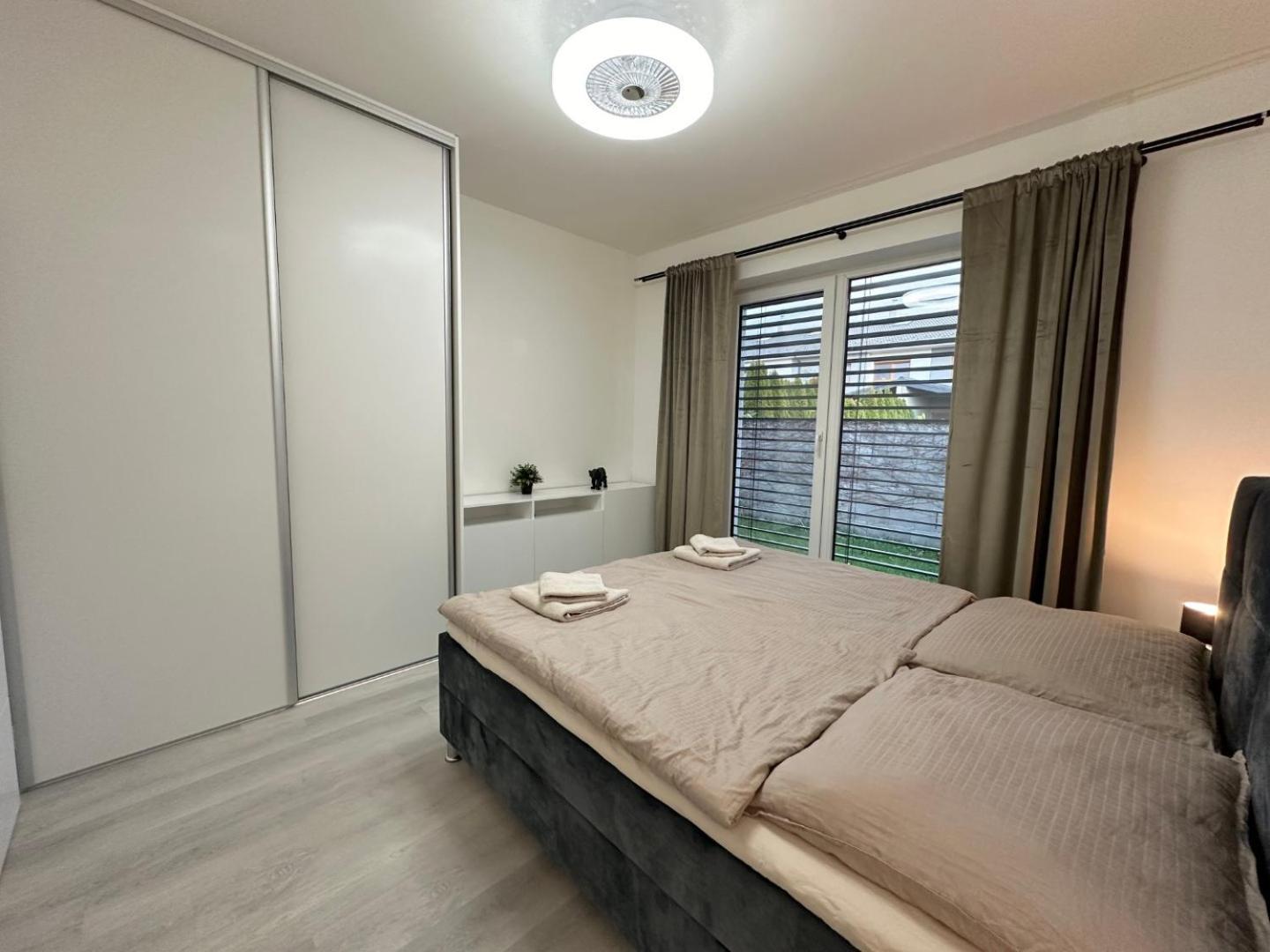 Klimatizovany Apartmanovy Dom S Virivkou, 9A Senec Zewnętrze zdjęcie